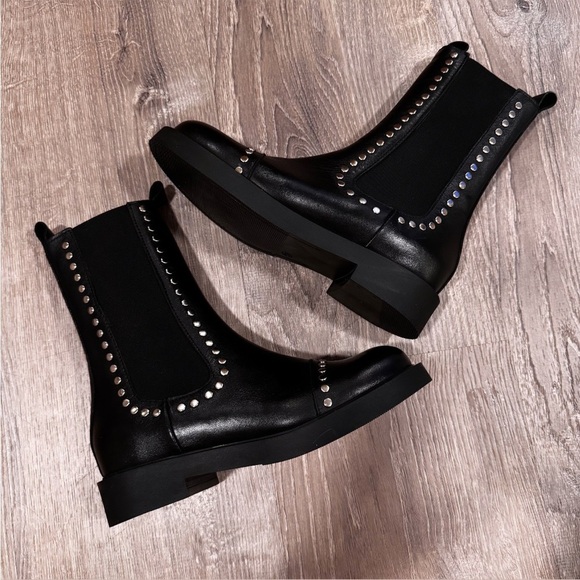 SAINT + SOFIA Black Leather Silver Studded Chelsea Boots Size 38 (US 7) LIKE NEW - Picture 5 of 14